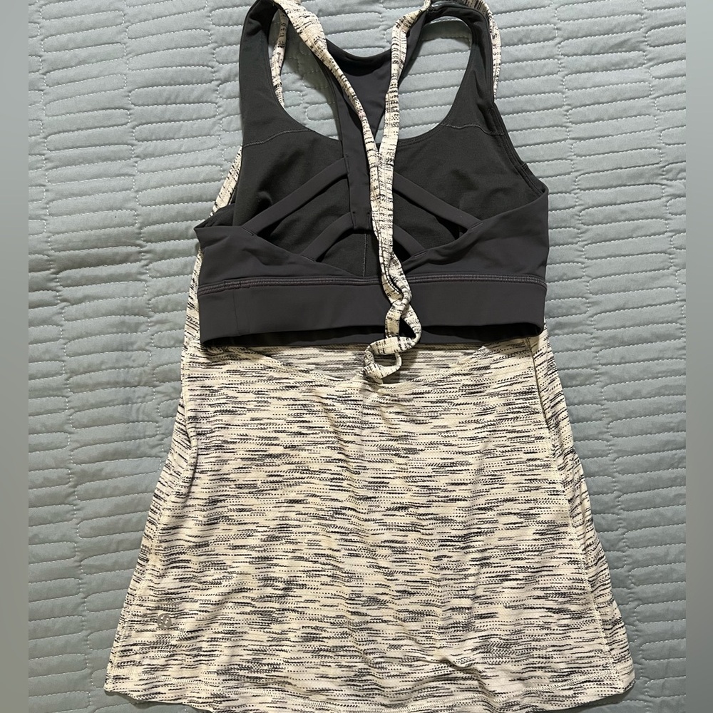 Lululemon top - Picture 3 of 3